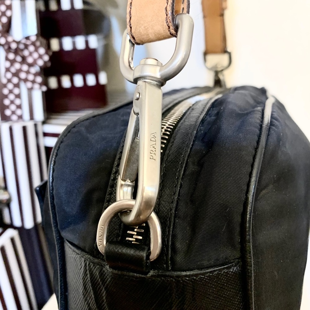 AUTHENTIC🌟PRADA🌟SHOULDER/TOTE BAG! - Picture 5 of 11
